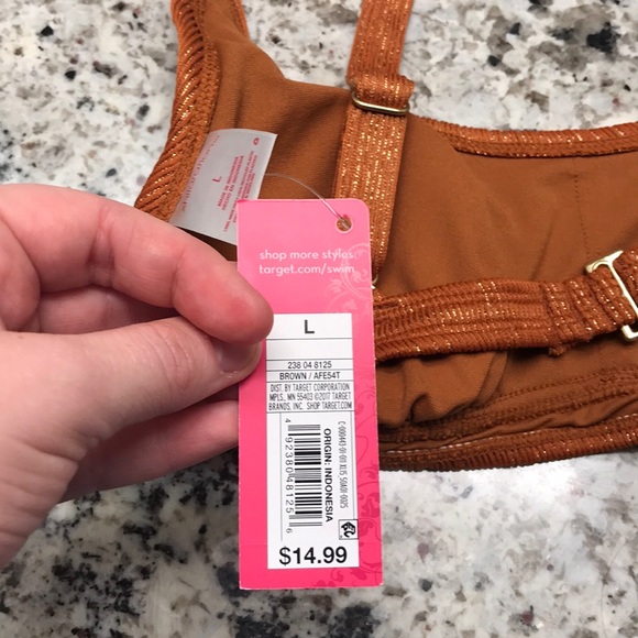 Bikini - Picture 3 of 3